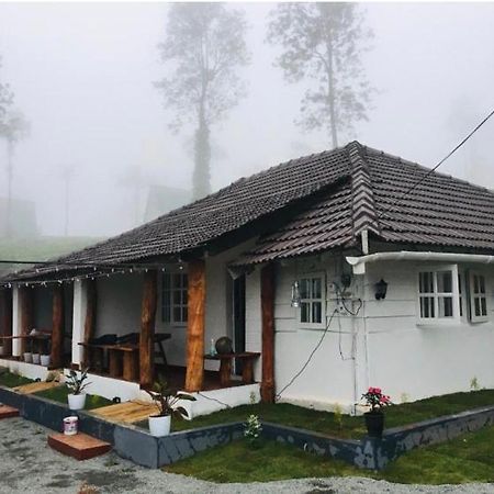 1921 The Estate Villa Ваянад Екстериор снимка